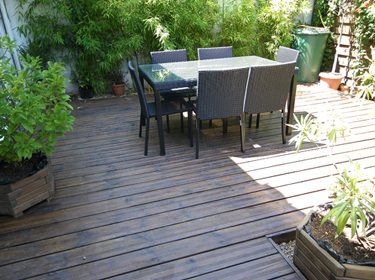 Terrasse bois en pin dans le Rhône